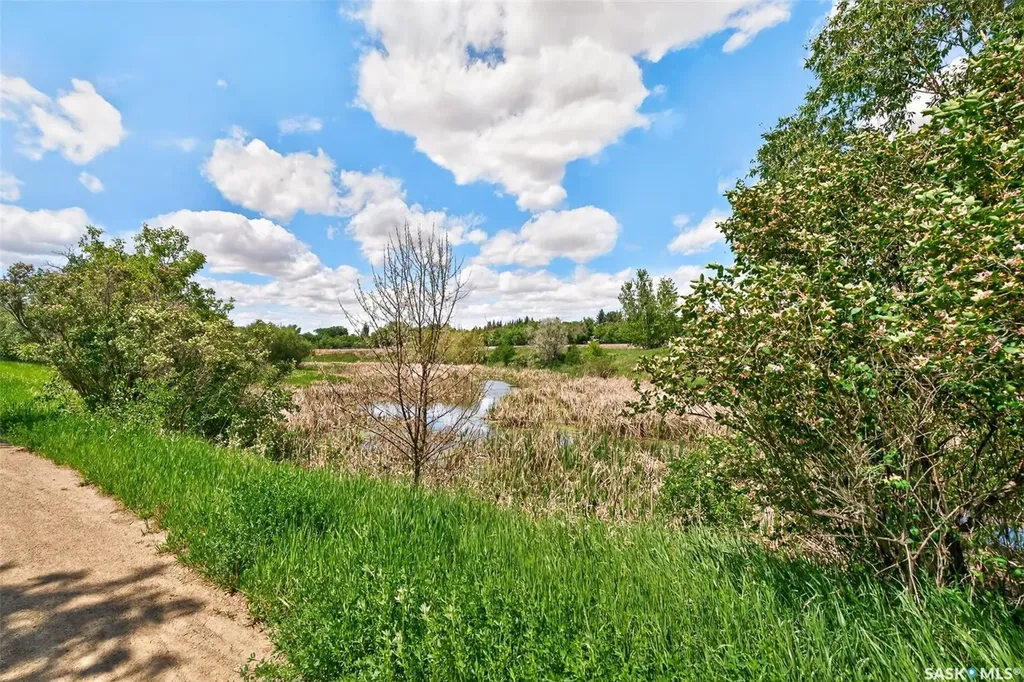 923 Laurier Street Moose Jaw SK S6H 2W5