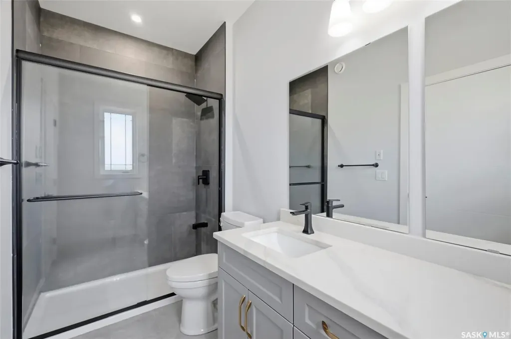 1158 Nightingale Terrace Saskatoon SK S7L 7R5