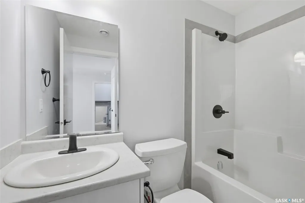 1158 Nightingale Terrace Saskatoon SK S7L 7R5
