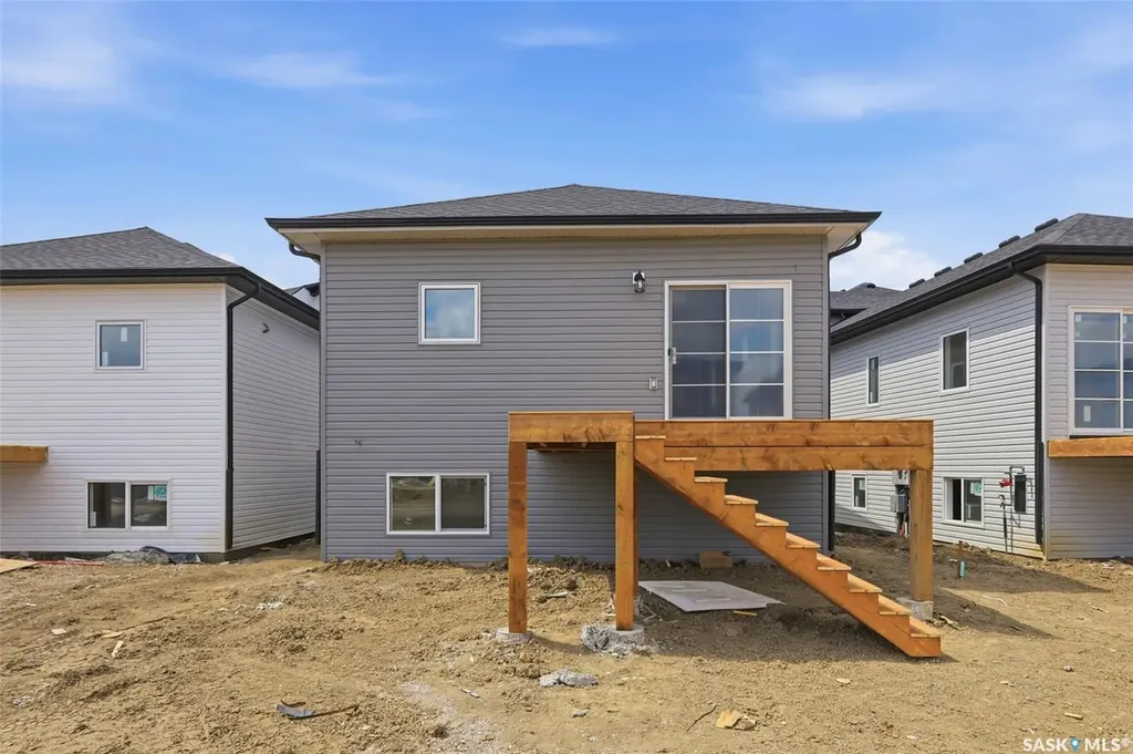 1158 Nightingale Terrace Saskatoon SK S7L 7R5