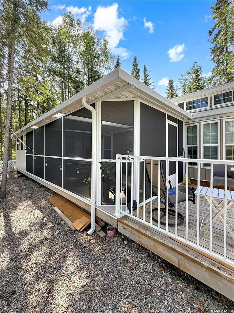 125 Cardinal Crescent Candle Lake SK S0J 3E0
