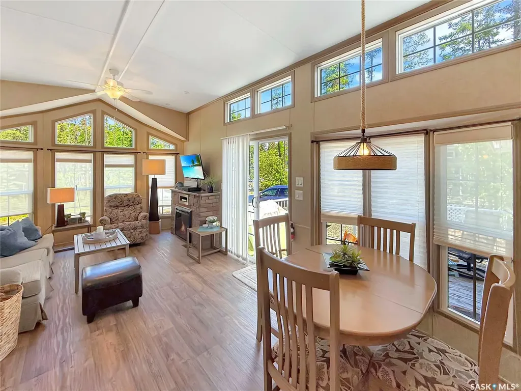 125 Cardinal Crescent Candle Lake SK S0J 3E0