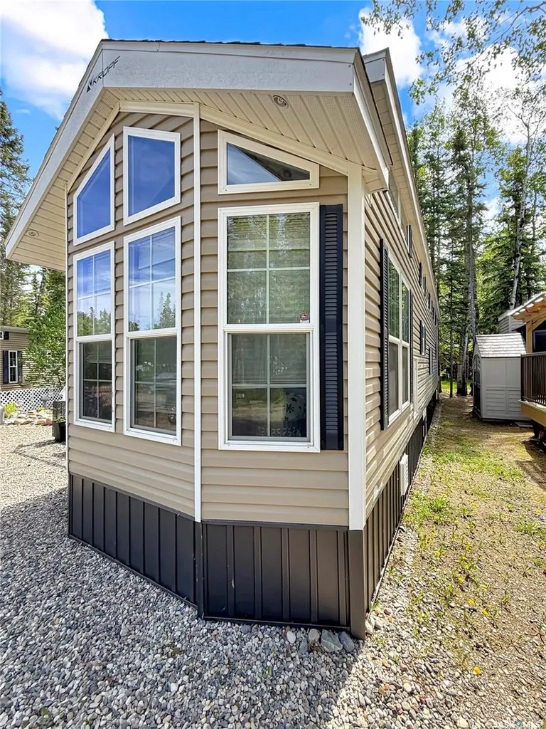 125 Cardinal Crescent Candle Lake SK S0J 3E0