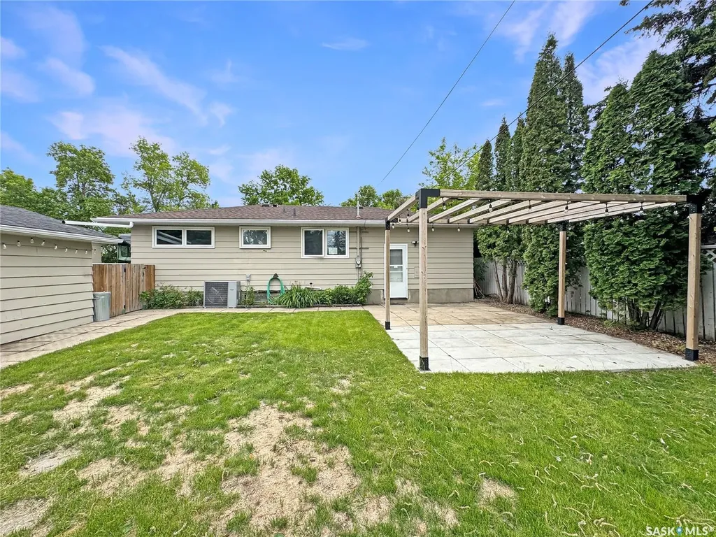 1661 91st Street North Battleford SK S9A 0A3