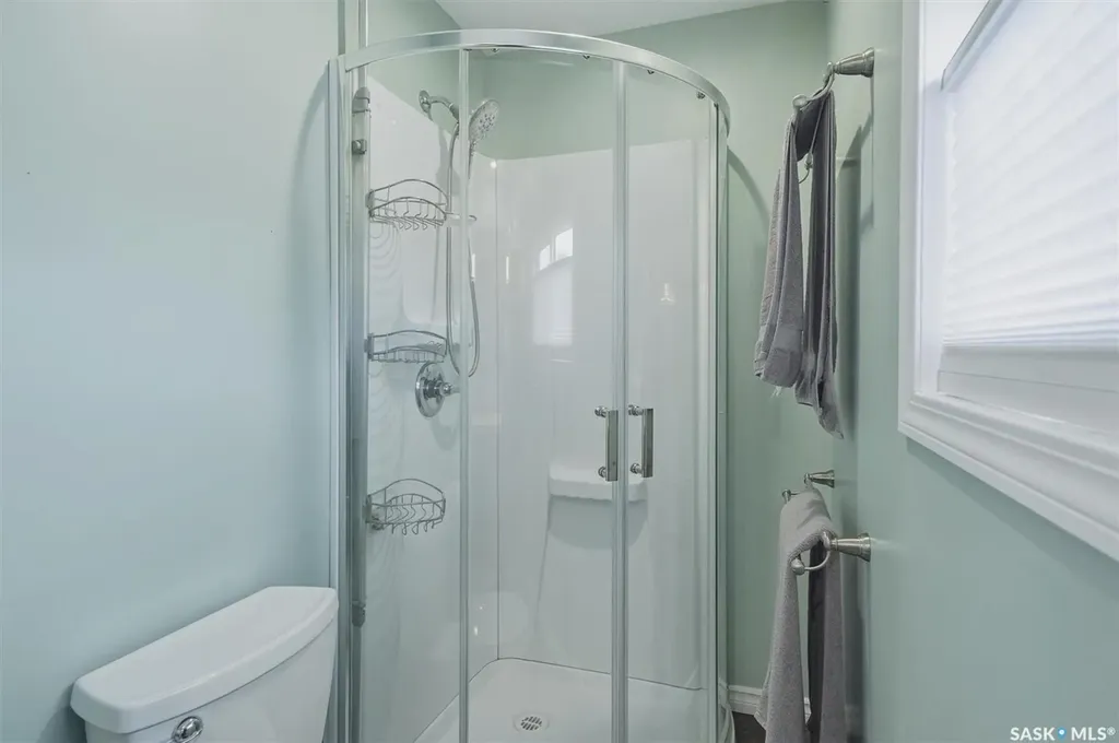 1002 O Avenue S Saskatoon SK S7M 2T2