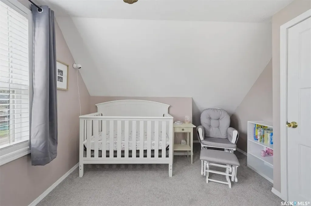 1002 O Avenue S Saskatoon SK S7M 2T2