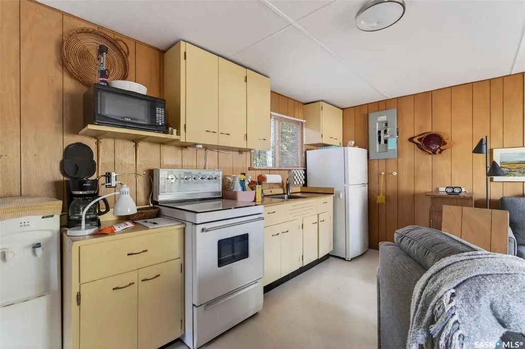301 Jarvis Street Lakeland Rm No. 521 SK S0J 0N0