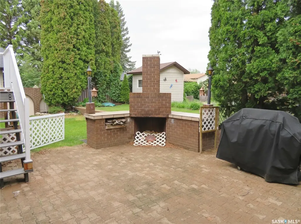 106 Caldwell Crescent Saskatoon SK S7M 5E2