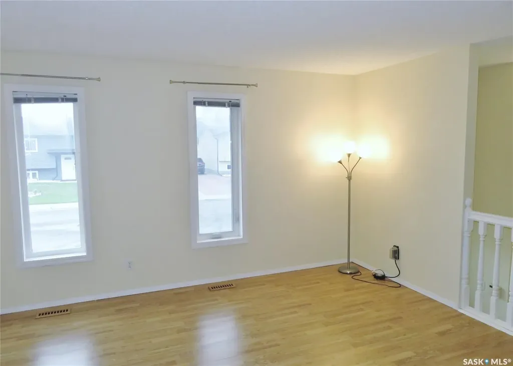 106 Caldwell Crescent Saskatoon SK S7M 5E2
