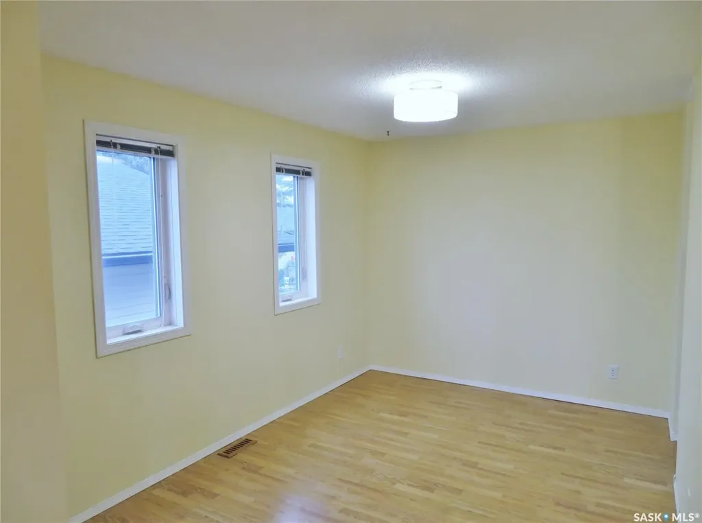 106 Caldwell Crescent Saskatoon SK S7M 5E2