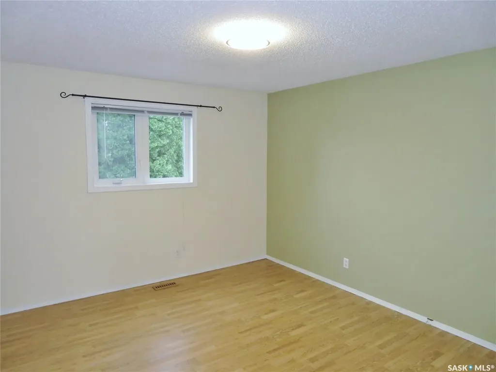 106 Caldwell Crescent Saskatoon SK S7M 5E2