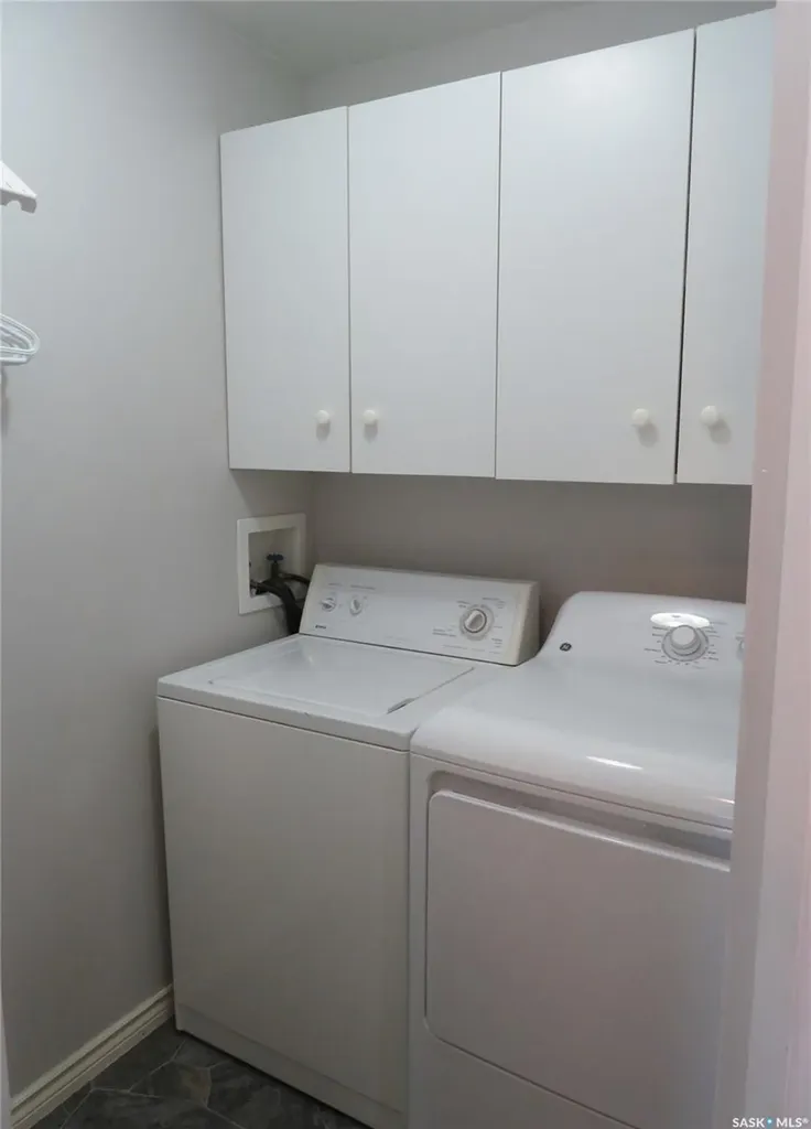 138 Lavalee Place Saskatoon SK S7J 5K7