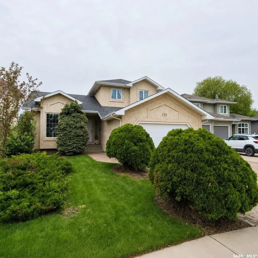 138 Lavalee Place Saskatoon SK S7J 5K7