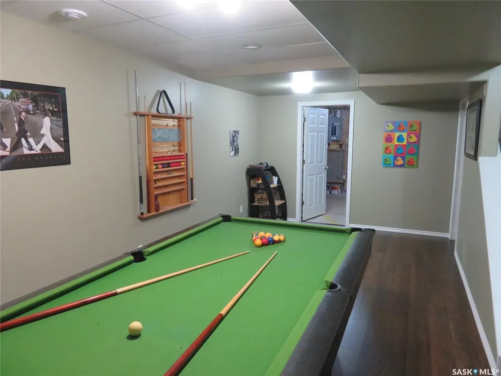 138 Lavalee Place Saskatoon SK S7J 5K7