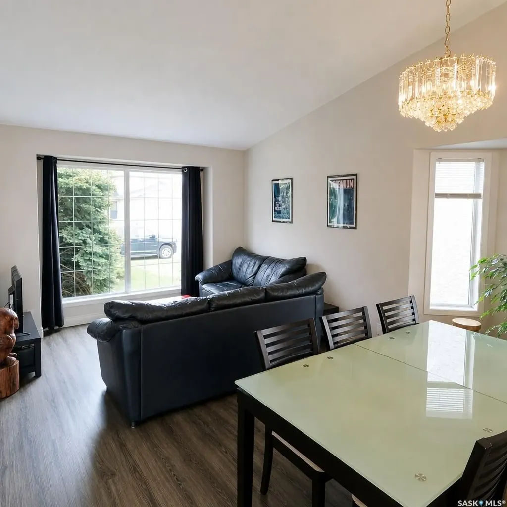 138 Lavalee Place Saskatoon SK S7J 5K7