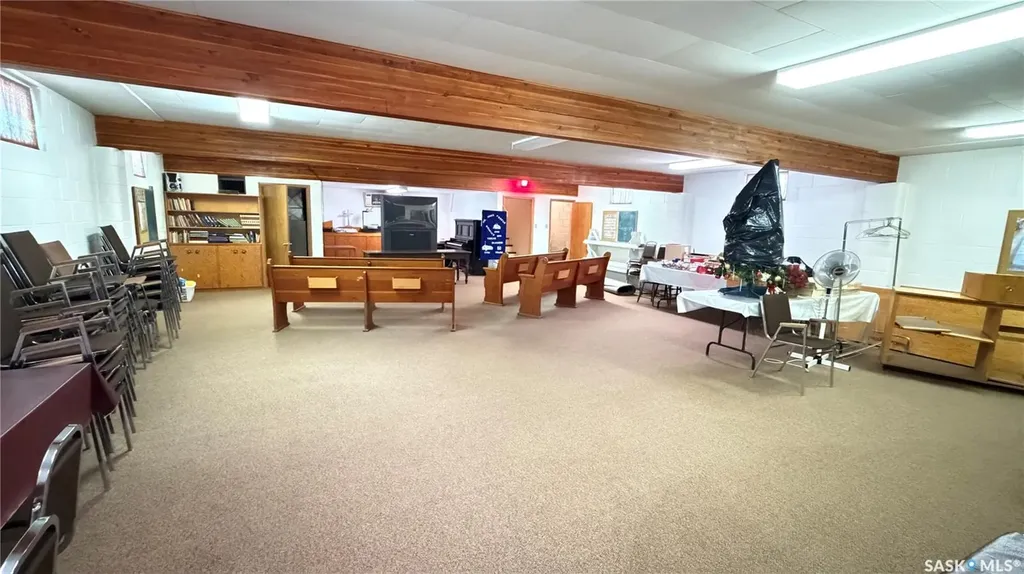 501 Harder Street Maple Creek SK S0N 1N0