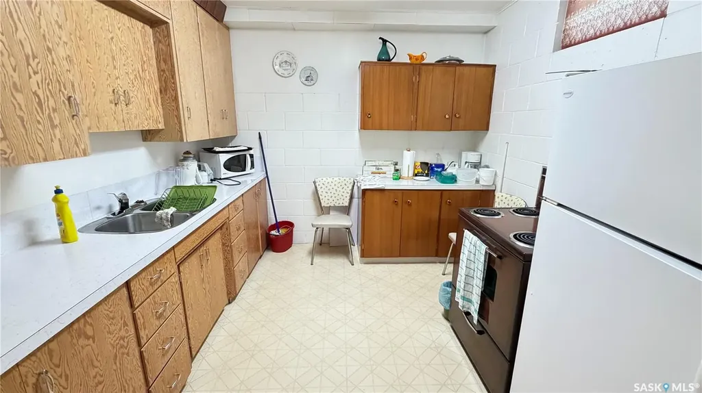 501 Harder Street Maple Creek SK S0N 1N0