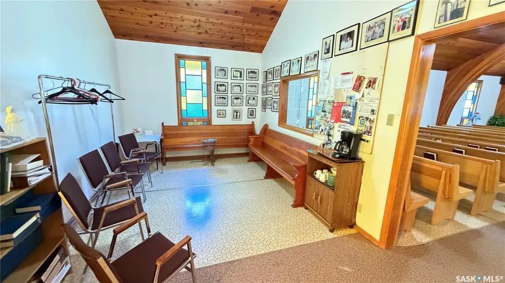 501 Harder Street Maple Creek SK S0N 1N0