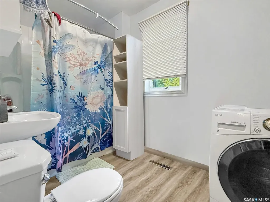168 2nd Avenue SE Swift Current SK S9H 3H9
