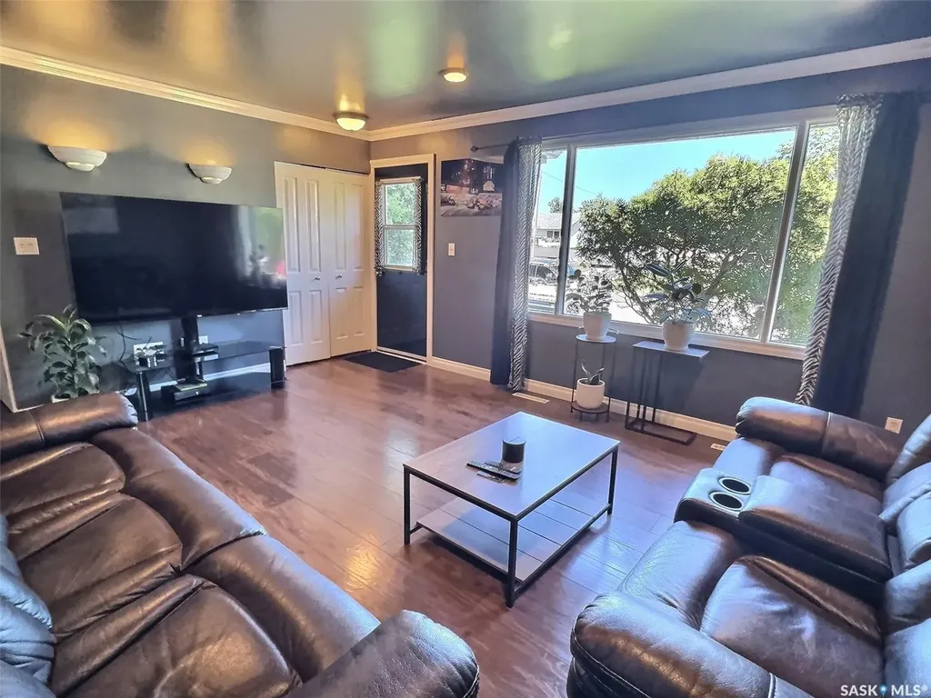 211 Duncan Road Estevan SK S4A 0A3