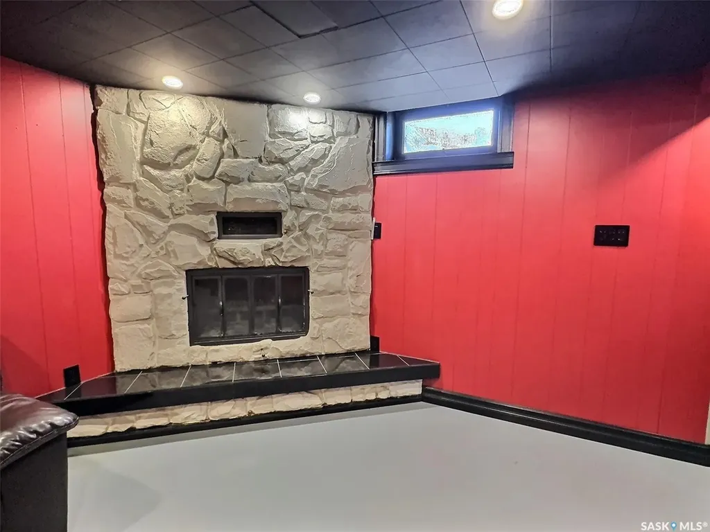 211 Duncan Road Estevan SK S4A 0A3