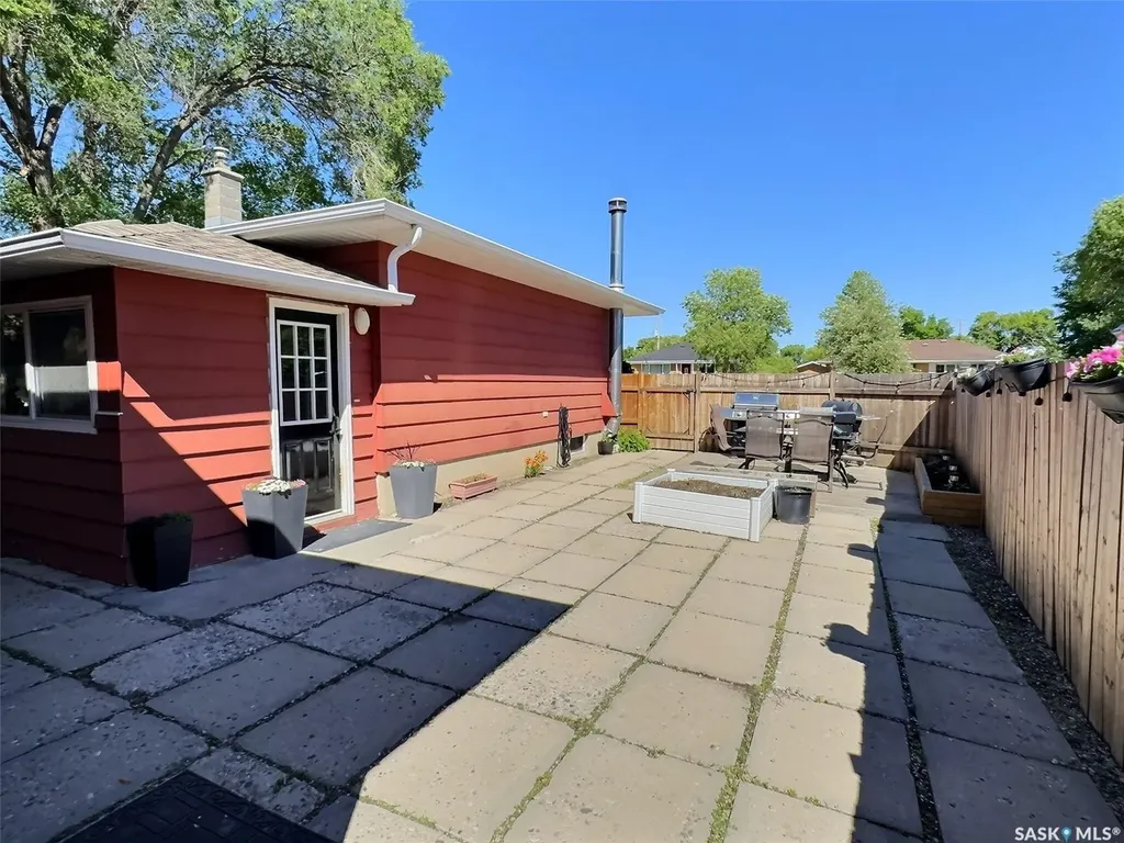 211 Duncan Road Estevan SK S4A 0A3