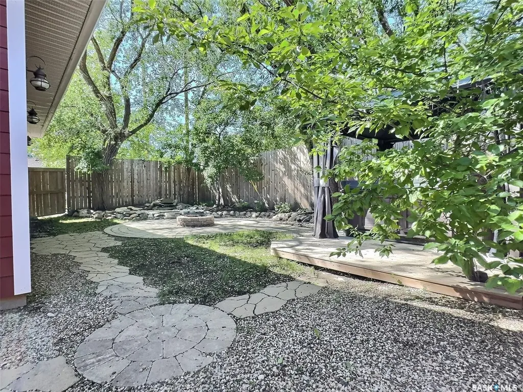 211 Duncan Road Estevan SK S4A 0A3