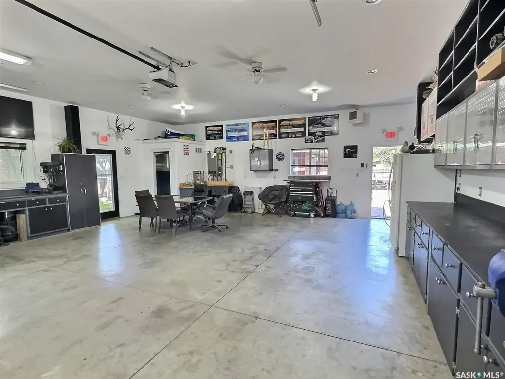 211 Duncan Road Estevan SK S4A 0A3