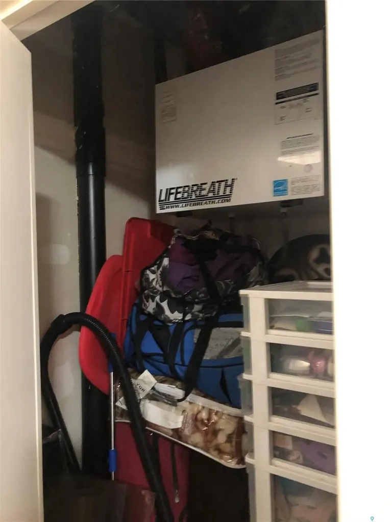 5625 Aerodrome Road Regina SK S4W 0M3