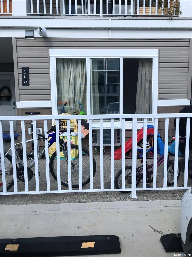 5625 Aerodrome Road Regina SK S4W 0M3