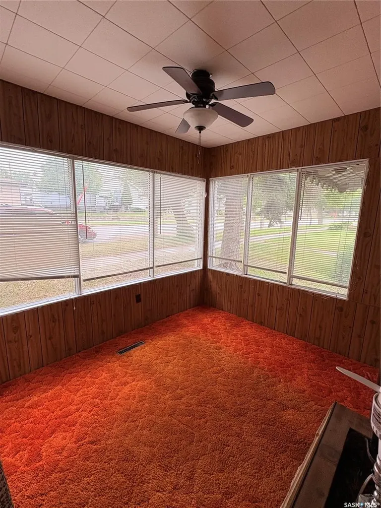 58 Lillooet Street W Moose Jaw SK S6H 4Y5