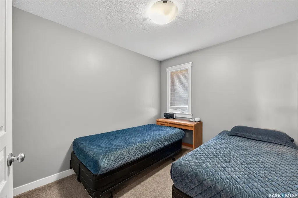 5306 Universal Crescent Regina SK S4W 0K7