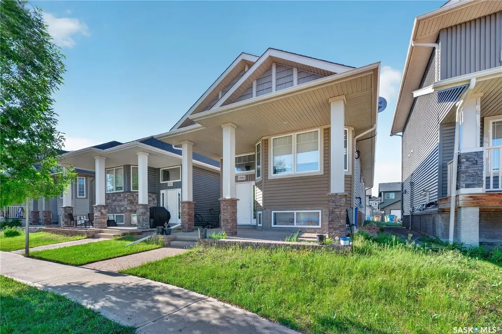 5306 Universal Crescent Regina SK S4W 0K7