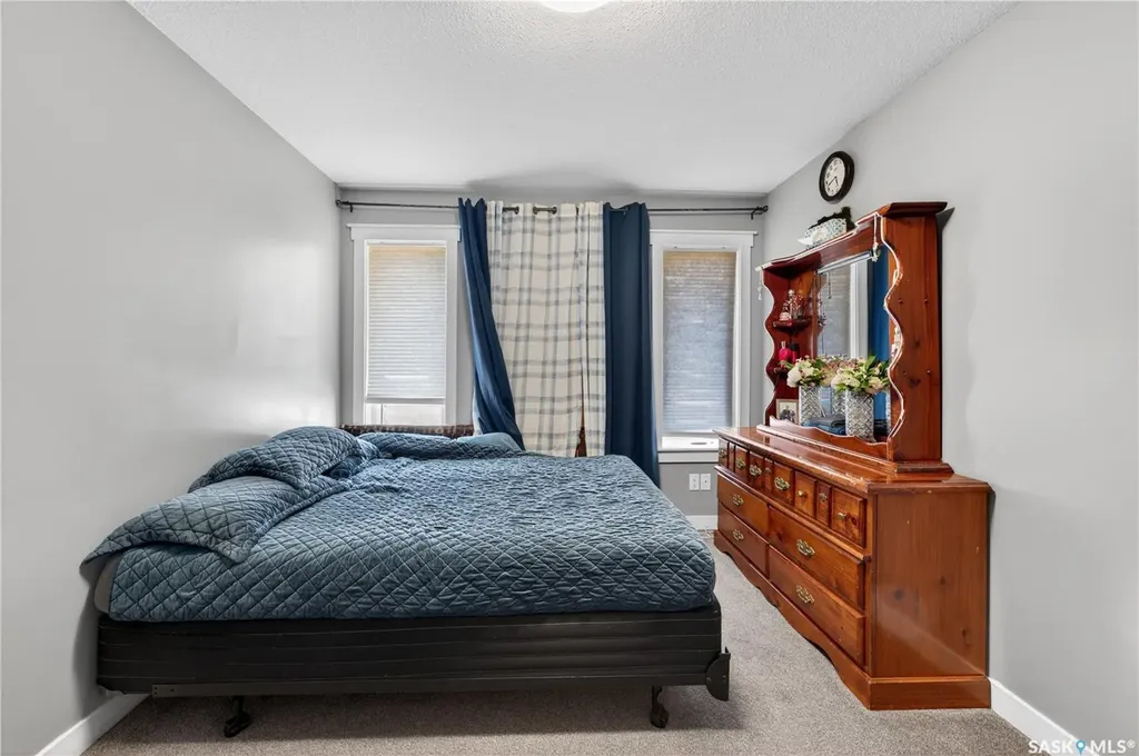 5306 Universal Crescent Regina SK S4W 0K7