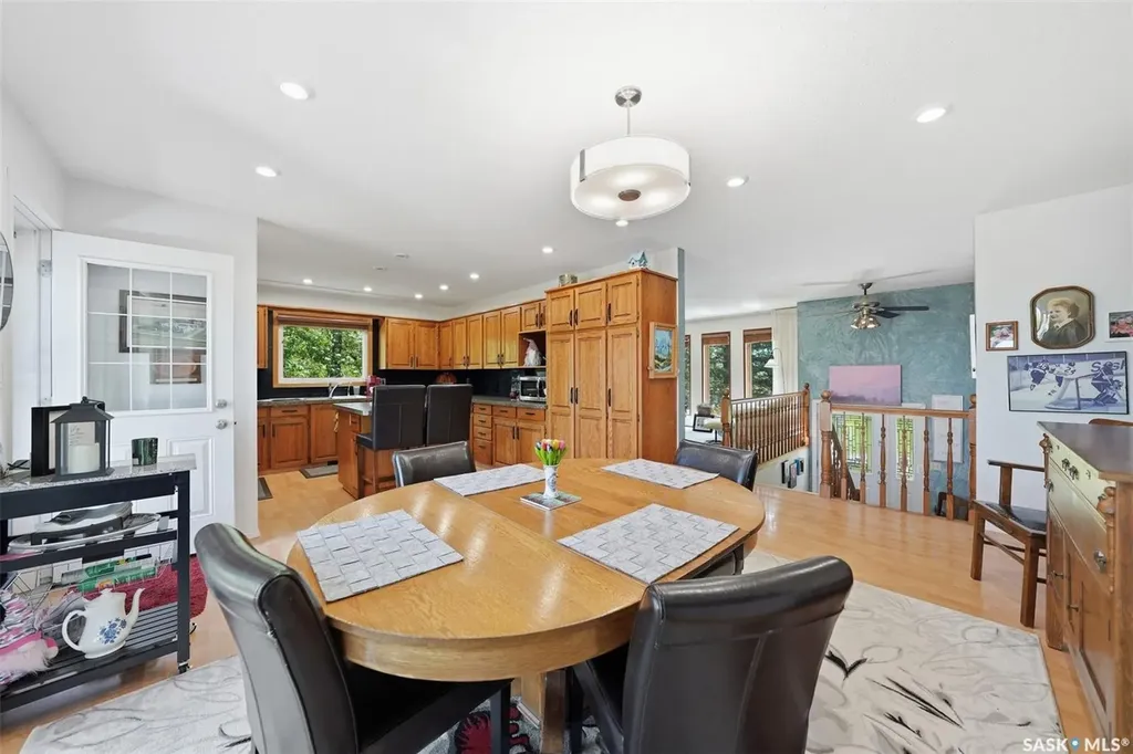 515 3rd Avenue Jansen SK S0K 2B0