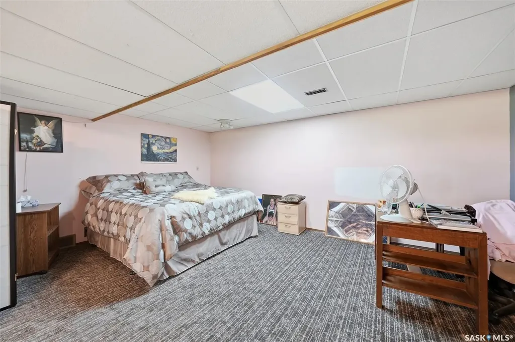 515 3rd Avenue Jansen SK S0K 2B0