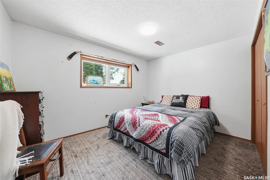 515 3rd Avenue Jansen SK S0K 2B0