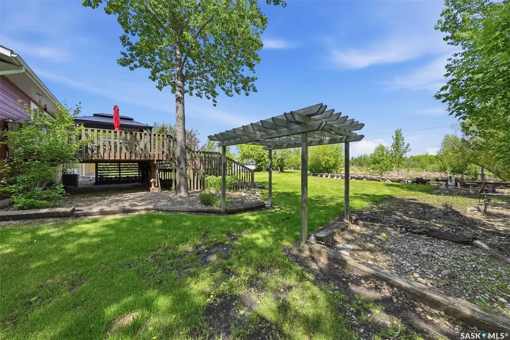 515 3rd Avenue Jansen SK S0K 2B0