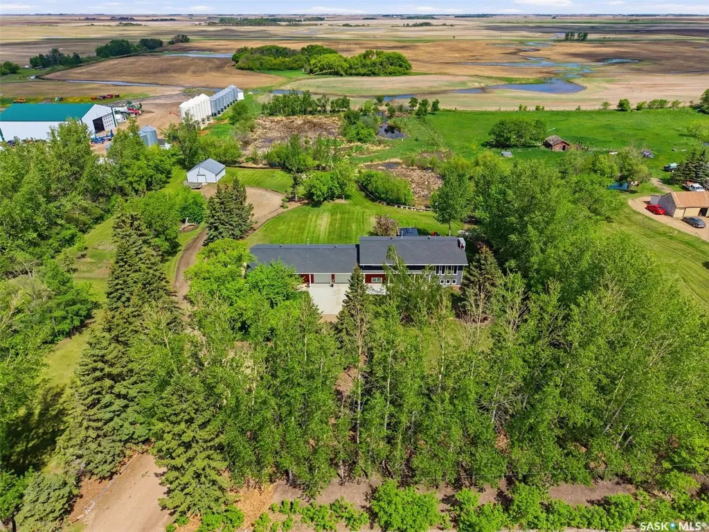 515 3rd Avenue Jansen SK S0K 2B0