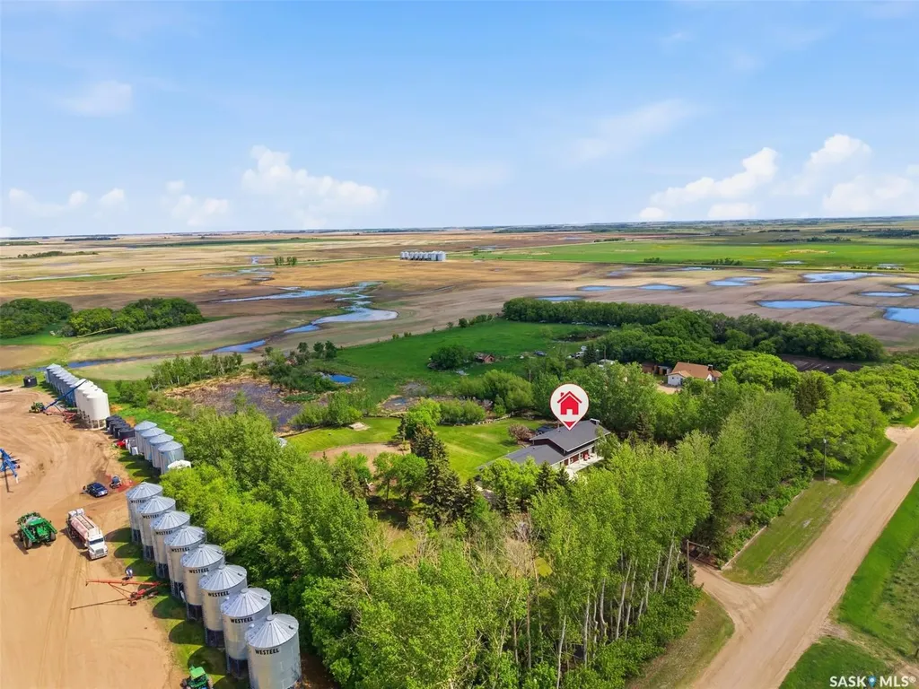 515 3rd Avenue Jansen SK S0K 2B0