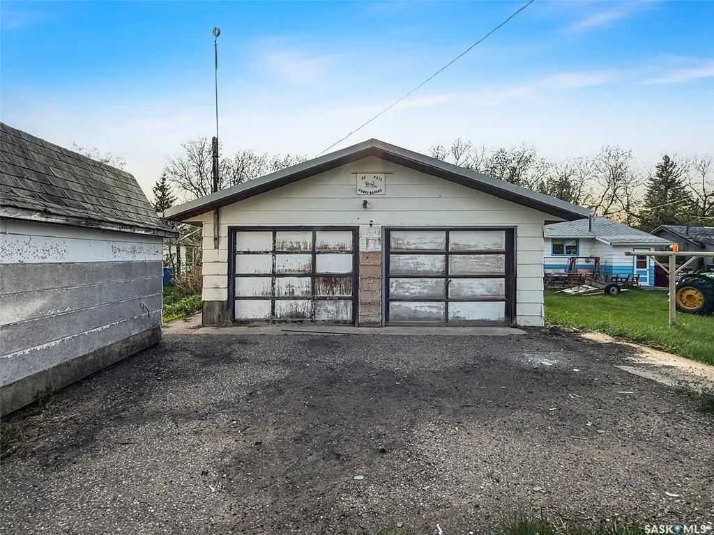 3167 Rutland Avenue Gull Lake SK S0N 1A0