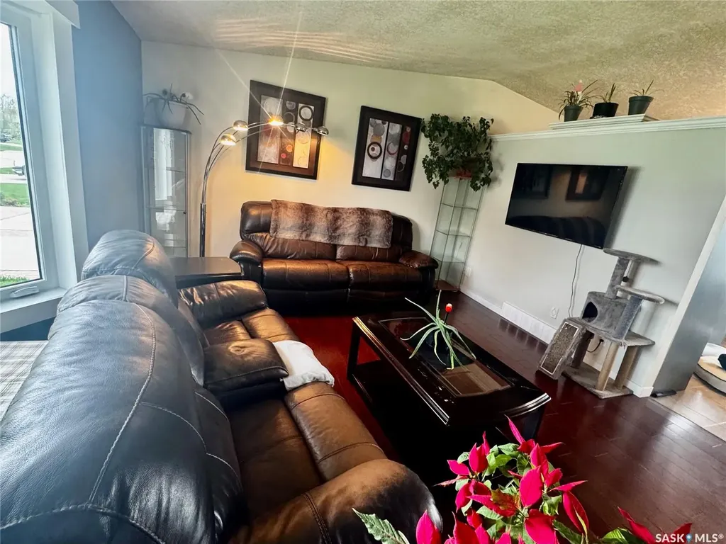 515 1st Street NW Preeceville SK S0A 3B0