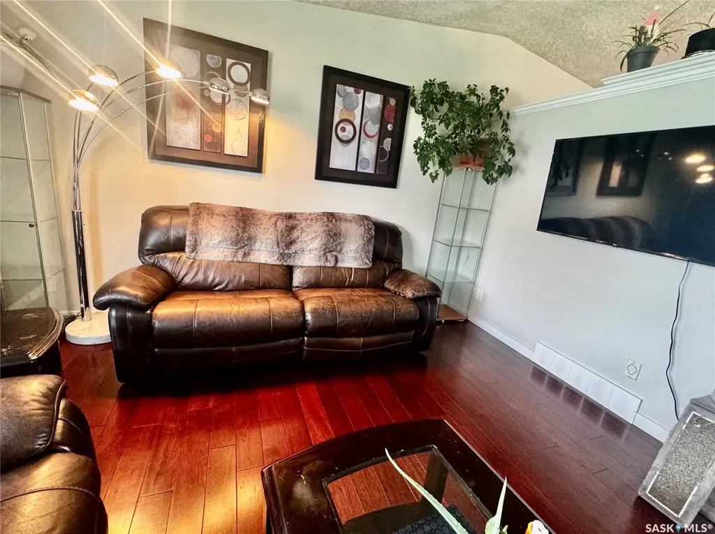 515 1st Street NW Preeceville SK S0A 3B0