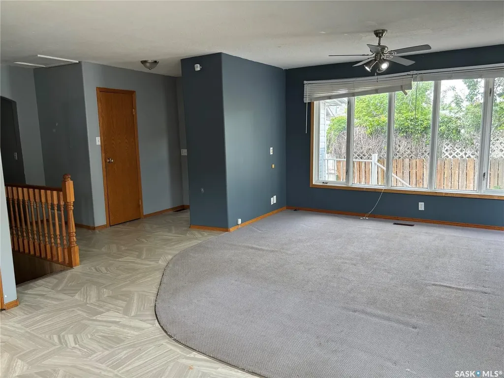 1012 Stadacona Street E Moose Jaw SK S6H 0K9