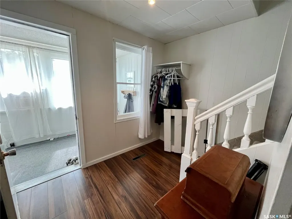 326 Saskatchewan Avenue Kerrobert SK S0L 1R0