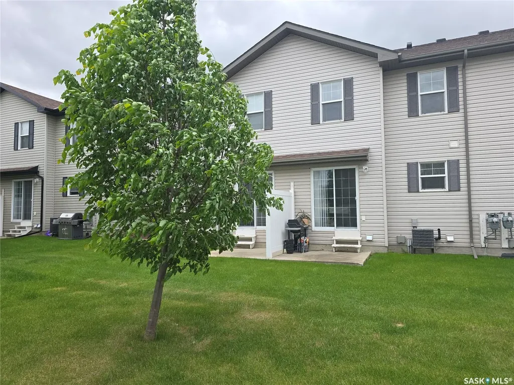 135 Pawlychenko Lane Saskatoon SK S7V 1K2