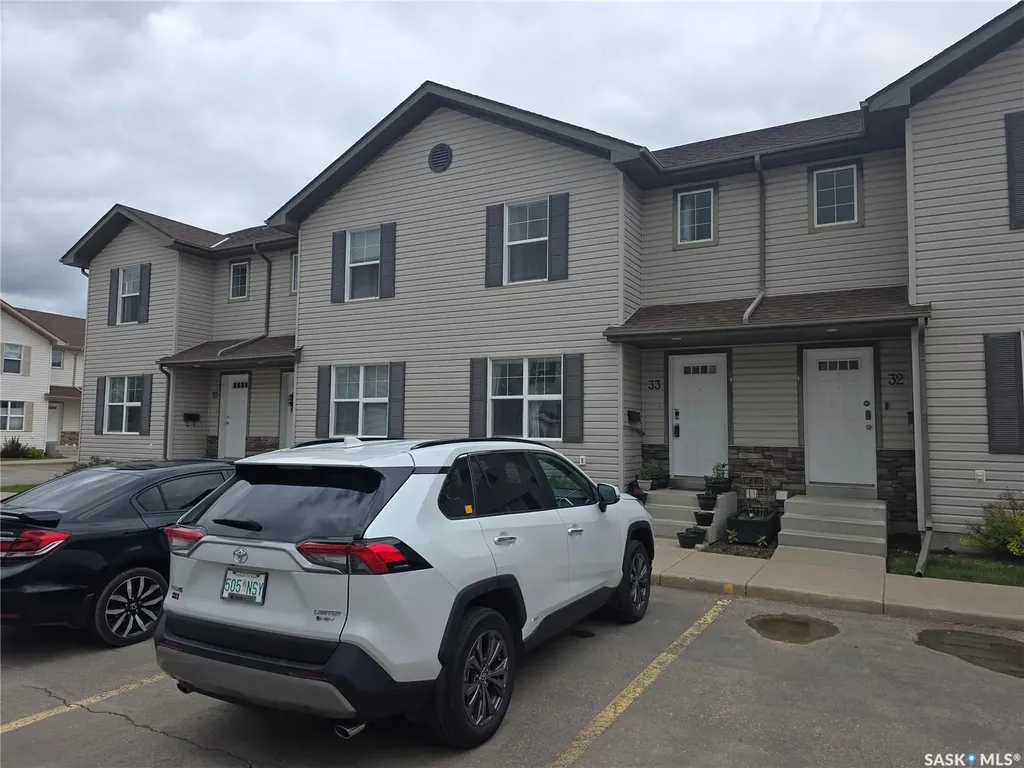 135 Pawlychenko Lane Saskatoon SK S7V 1K2
