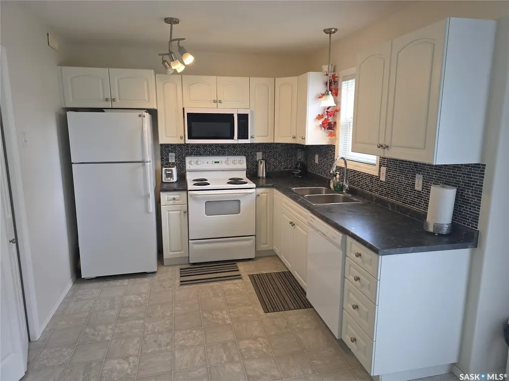 135 Pawlychenko Lane Saskatoon SK S7V 1K2