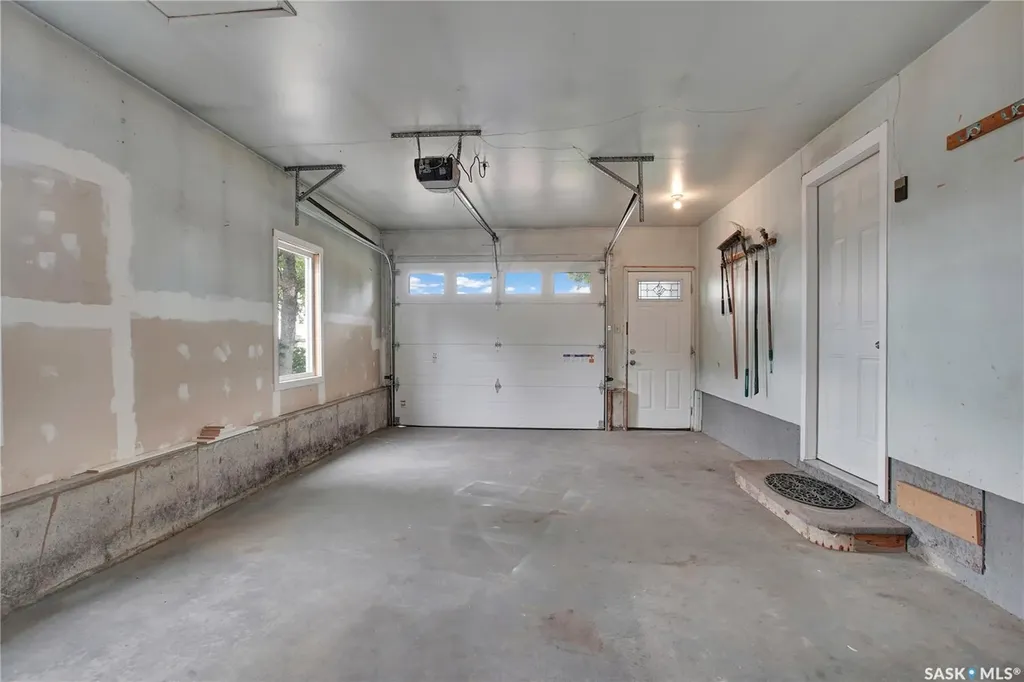 310 1st Avenue Osler SK S0K 3A0