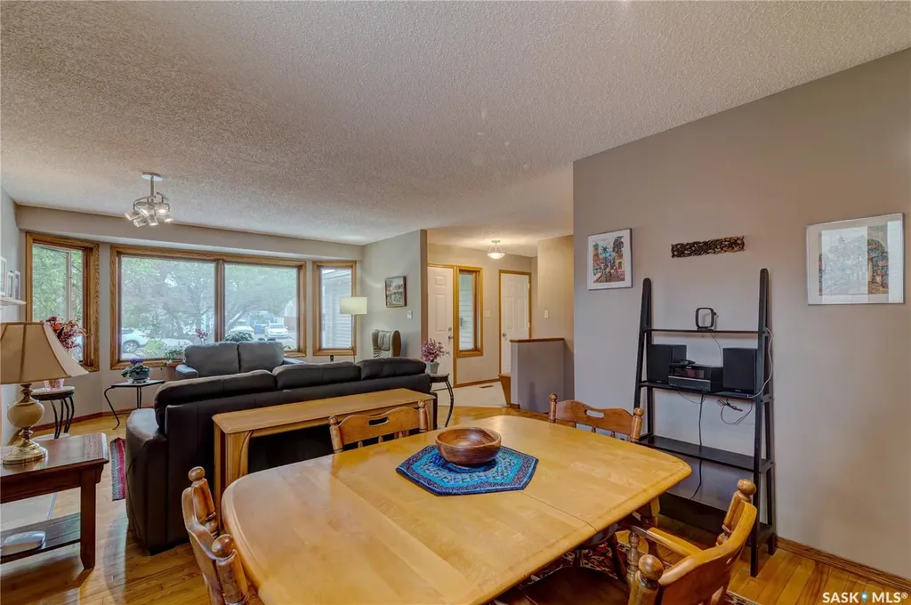 214 Par Place N Regina SK S4Y 1H3